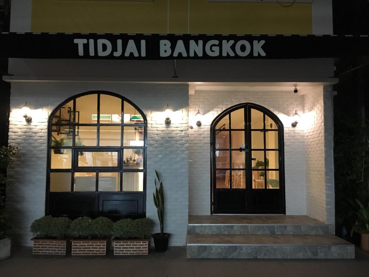 Tidjai Bangkok Hostel Ngoại thất bức ảnh