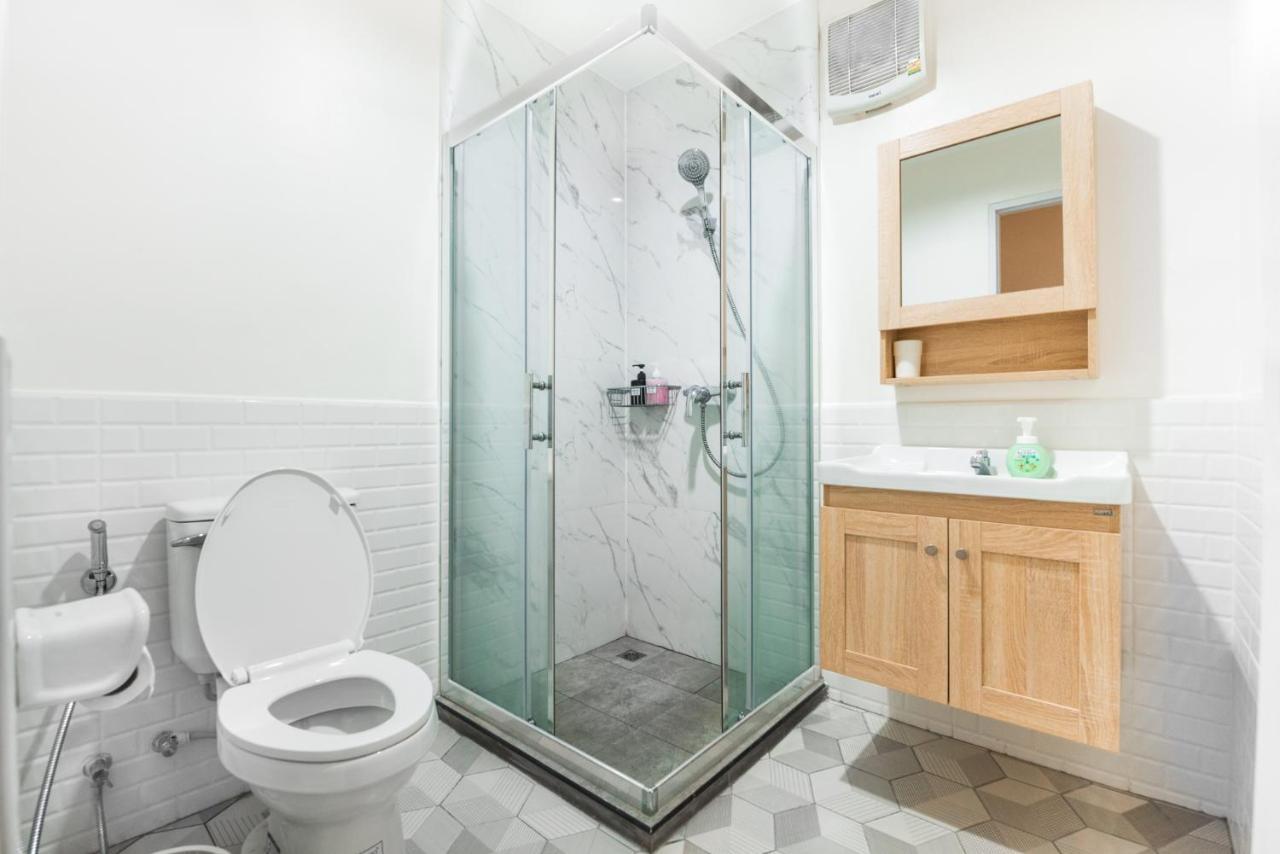 Tidjai Bangkok Hostel Ngoại thất bức ảnh